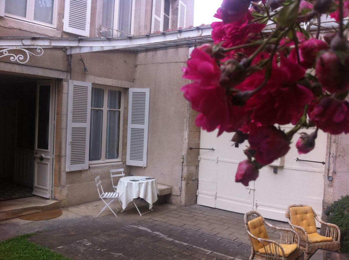 La Maison Févret Semur-en-Auxois Esterno foto